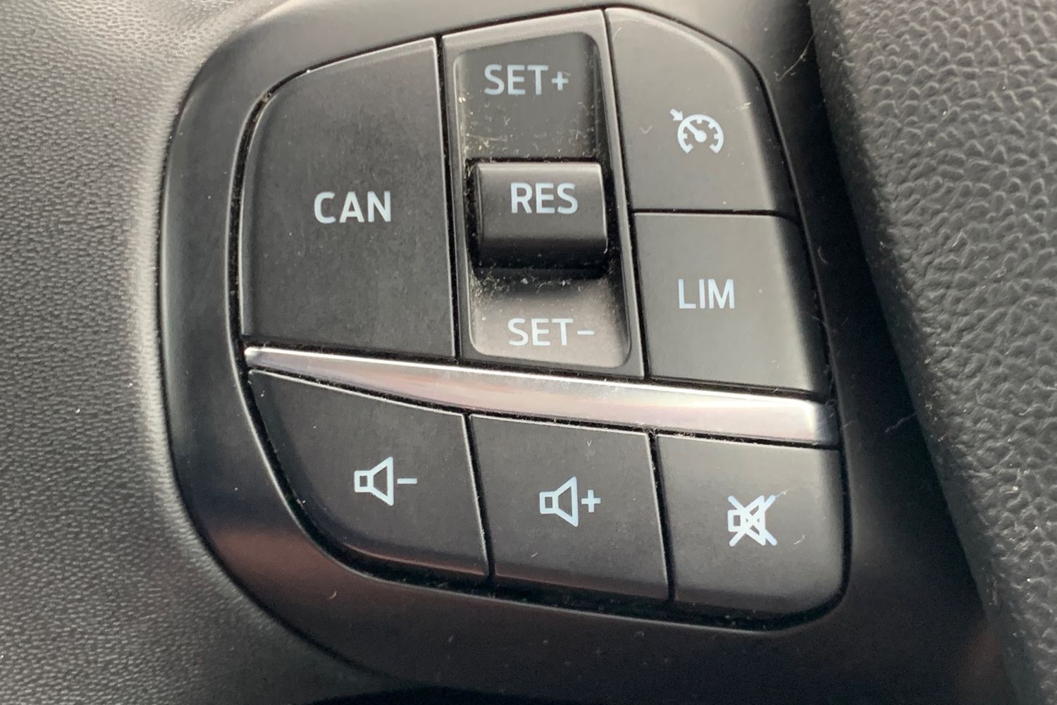 Used Ford Puma 2020 for sale - 77776233: Photo 24