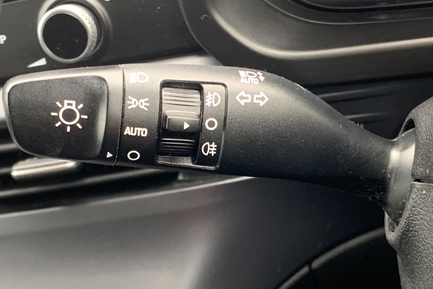 Used Hyundai i20 2023 for sale - 76149766: Photo 28