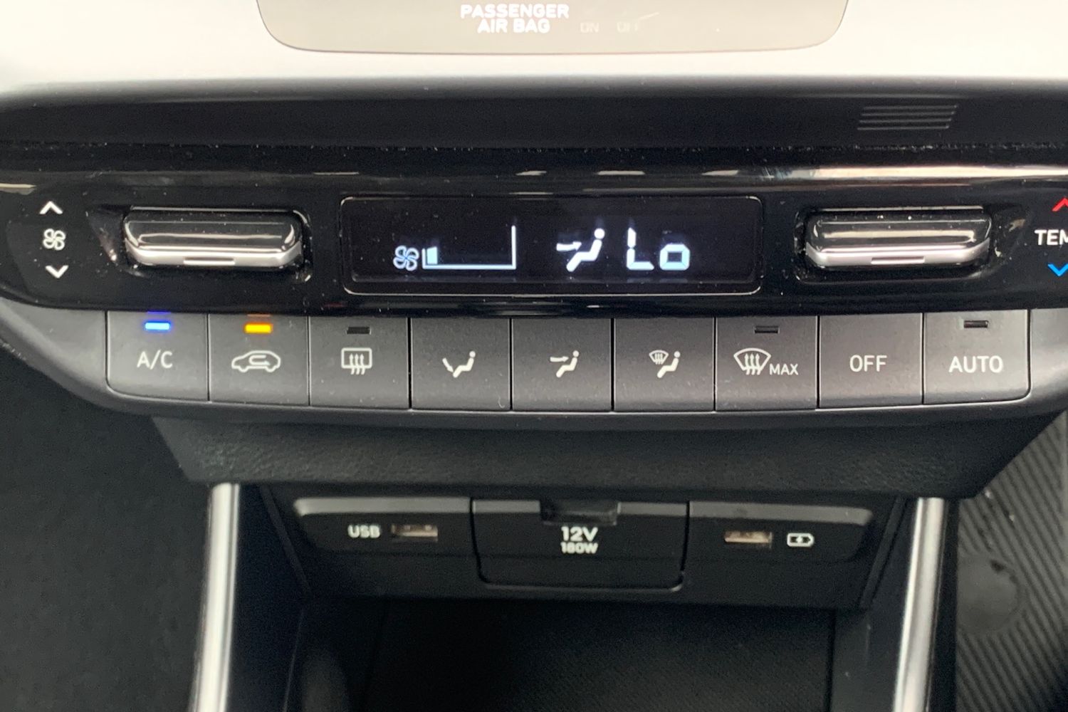 Used Hyundai i20 2023 for sale - 76149766: Photo 29