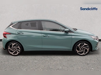 Used Hyundai i20 2023 for sale - 76149766: Photo 3