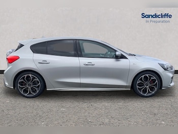 Used Ford Focus 2020 for sale - 78542024: Photo