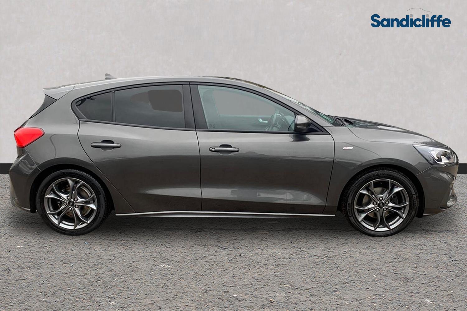 Used Ford Focus 2020 for sale - 76570888: Photo 3