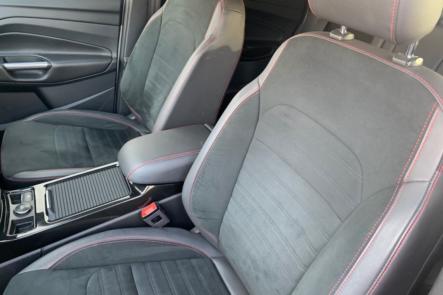 Used Ford Kuga 2019 for sale - 76383051: Photo 38