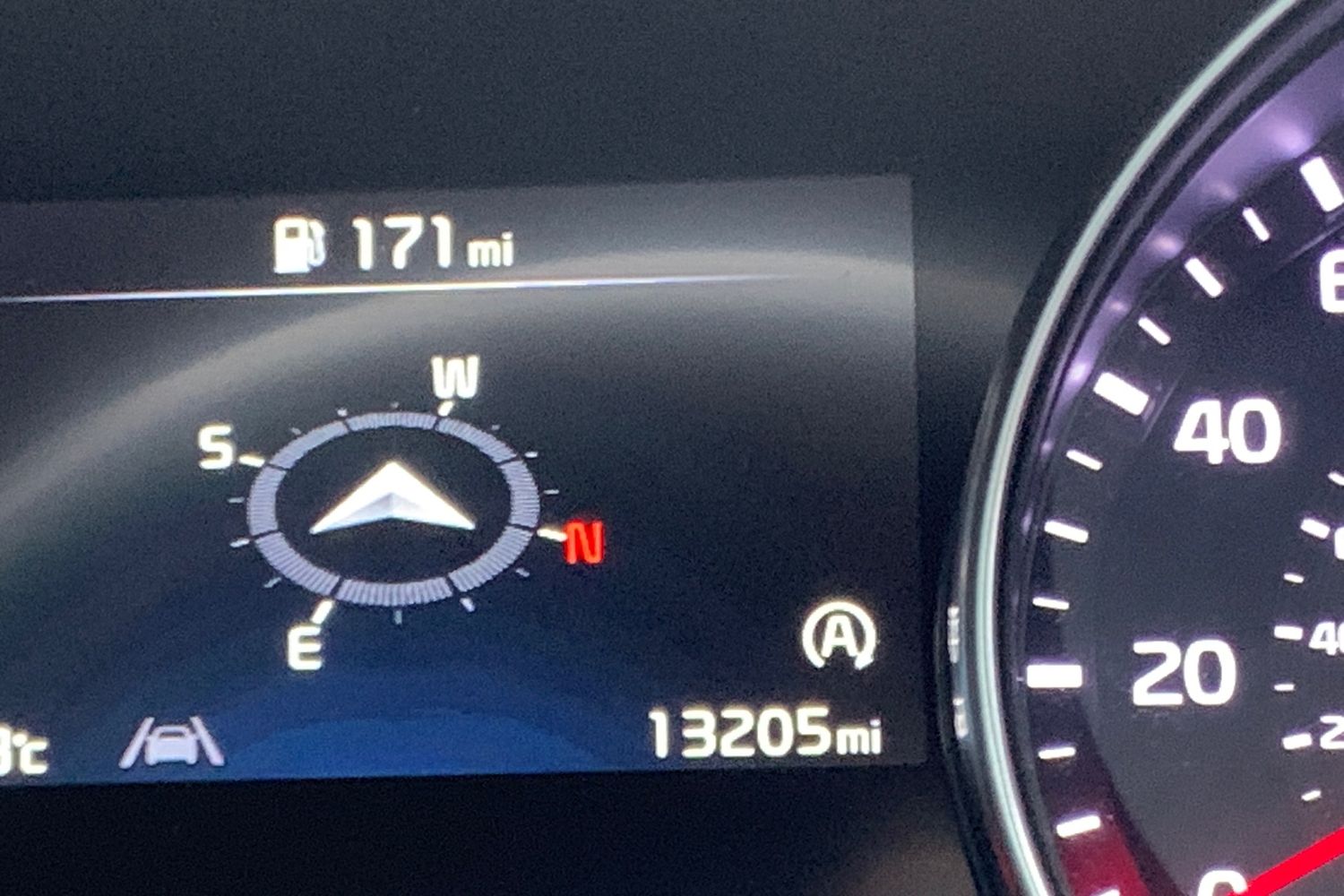 Used Kia XCeed 2023 for sale - 77803013: Photo 3