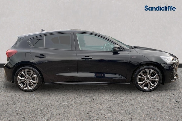 Used Ford Focus 2022 for sale - 76182262: Photo 3