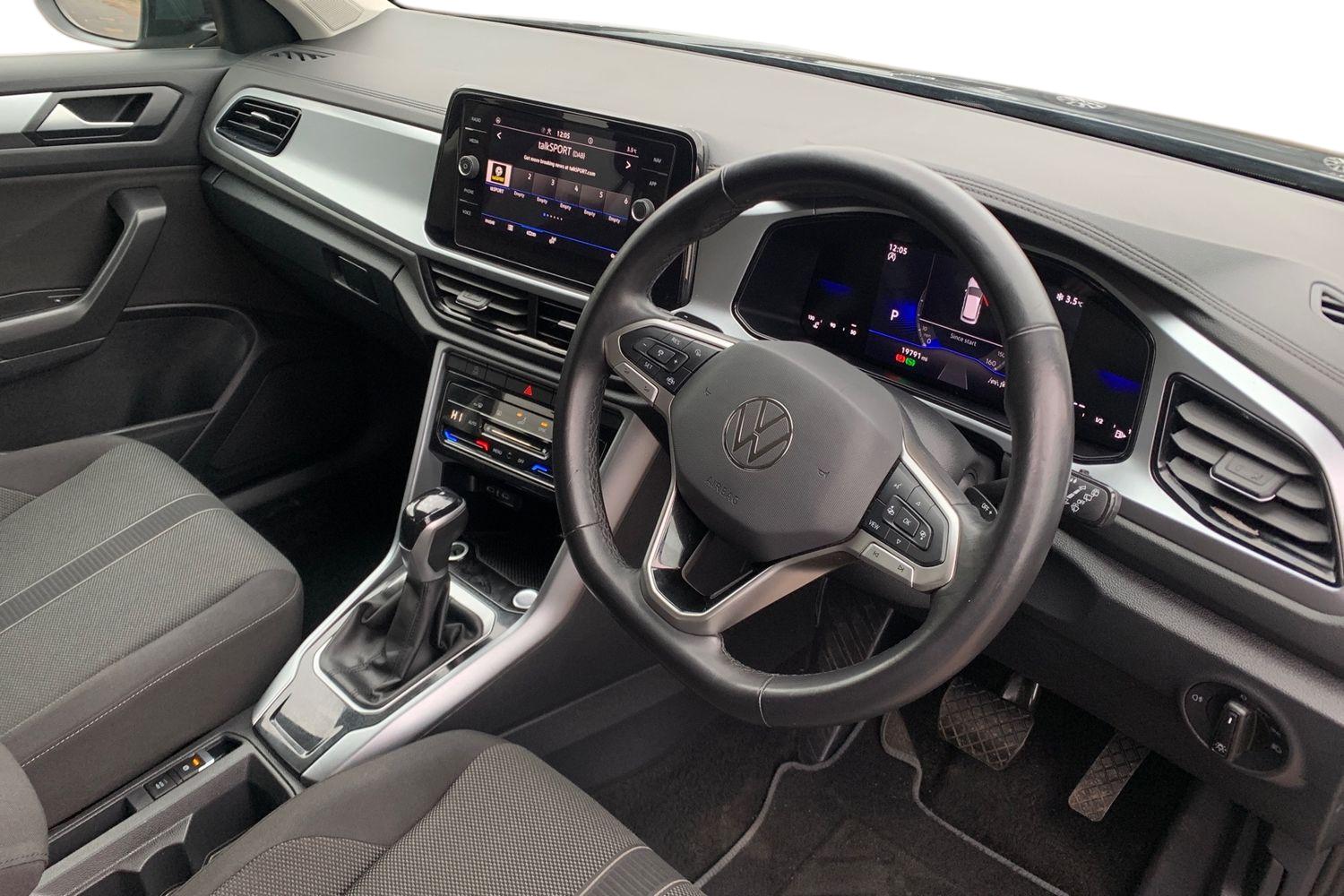 Used Volkswagen T-Roc 2024 for sale - 77283690: Photo 12