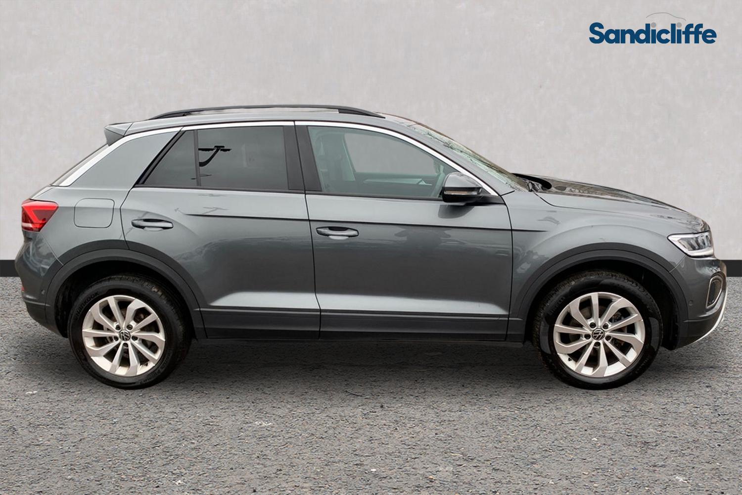 Used Volkswagen T-Roc 2024 for sale - 77283690: Photo 3