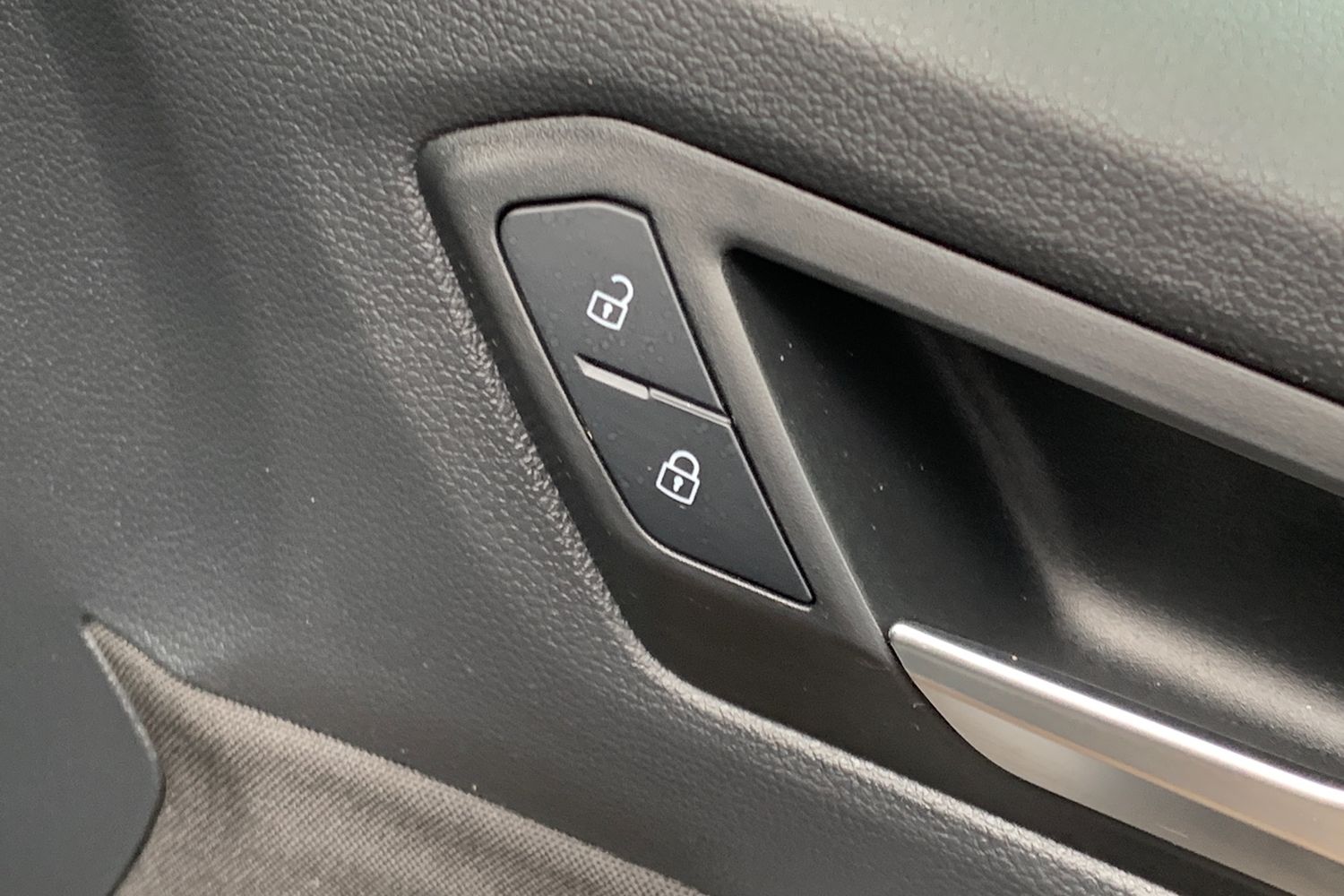 Used Volkswagen T-Roc 2024 for sale - 77283690: Photo 31