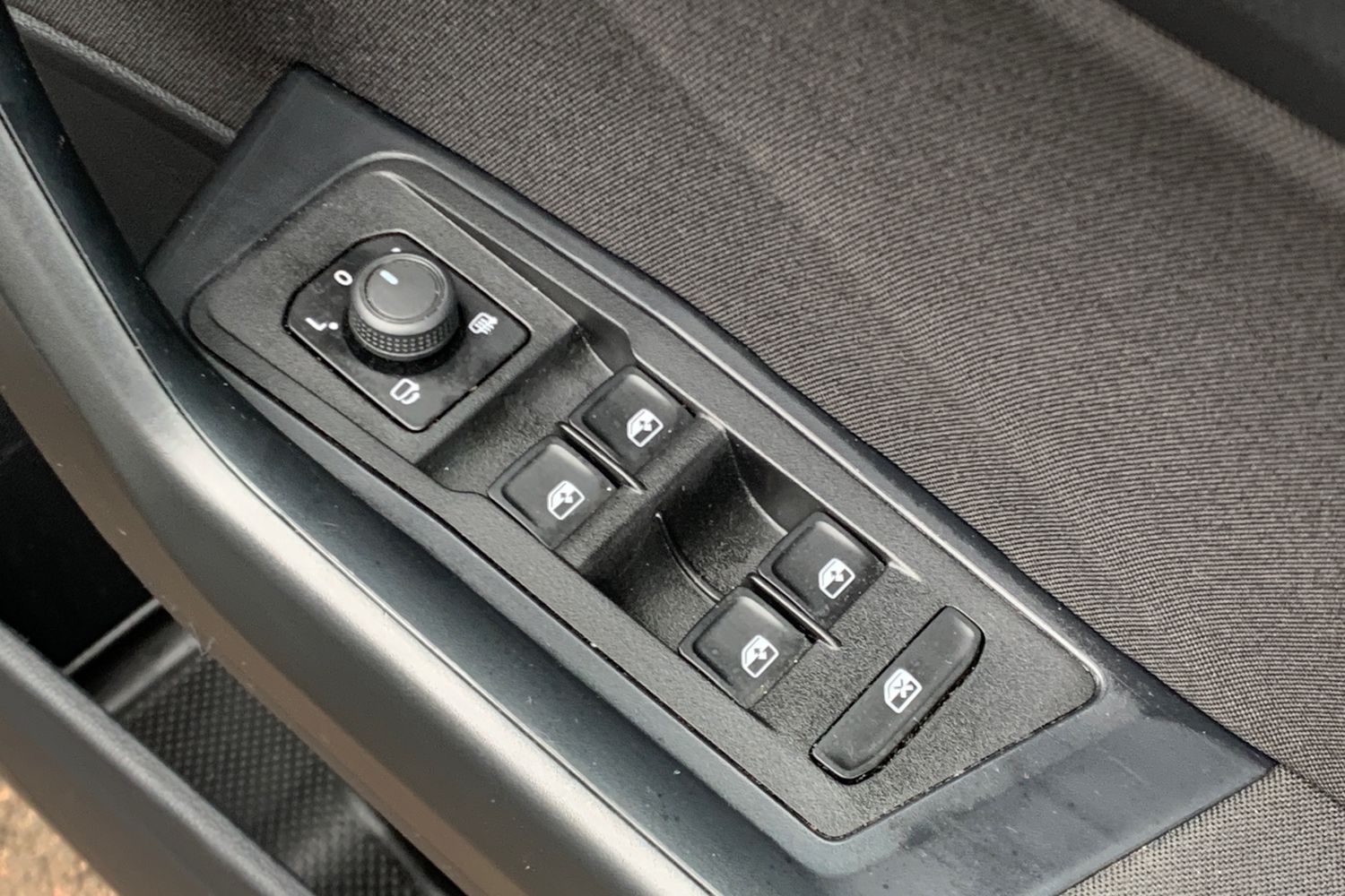 Used Volkswagen T-Roc 2024 for sale - 77283690: Photo 34