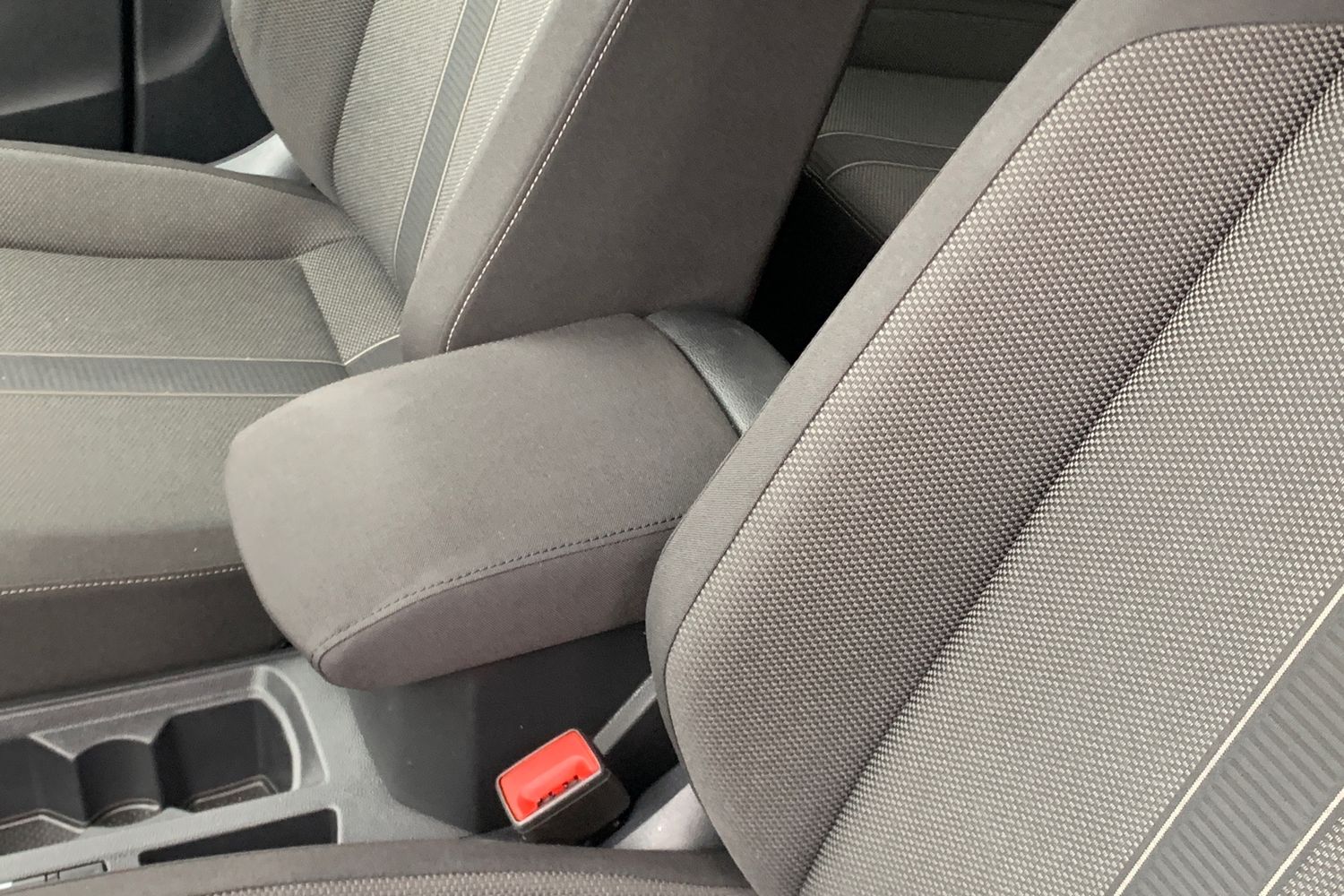 Used Volkswagen T-Roc 2024 for sale - 77283690: Photo 36