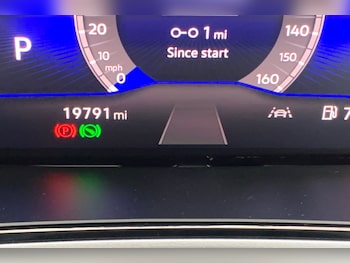 Used Volkswagen T-Roc 2024 for sale - 77283690: Photo