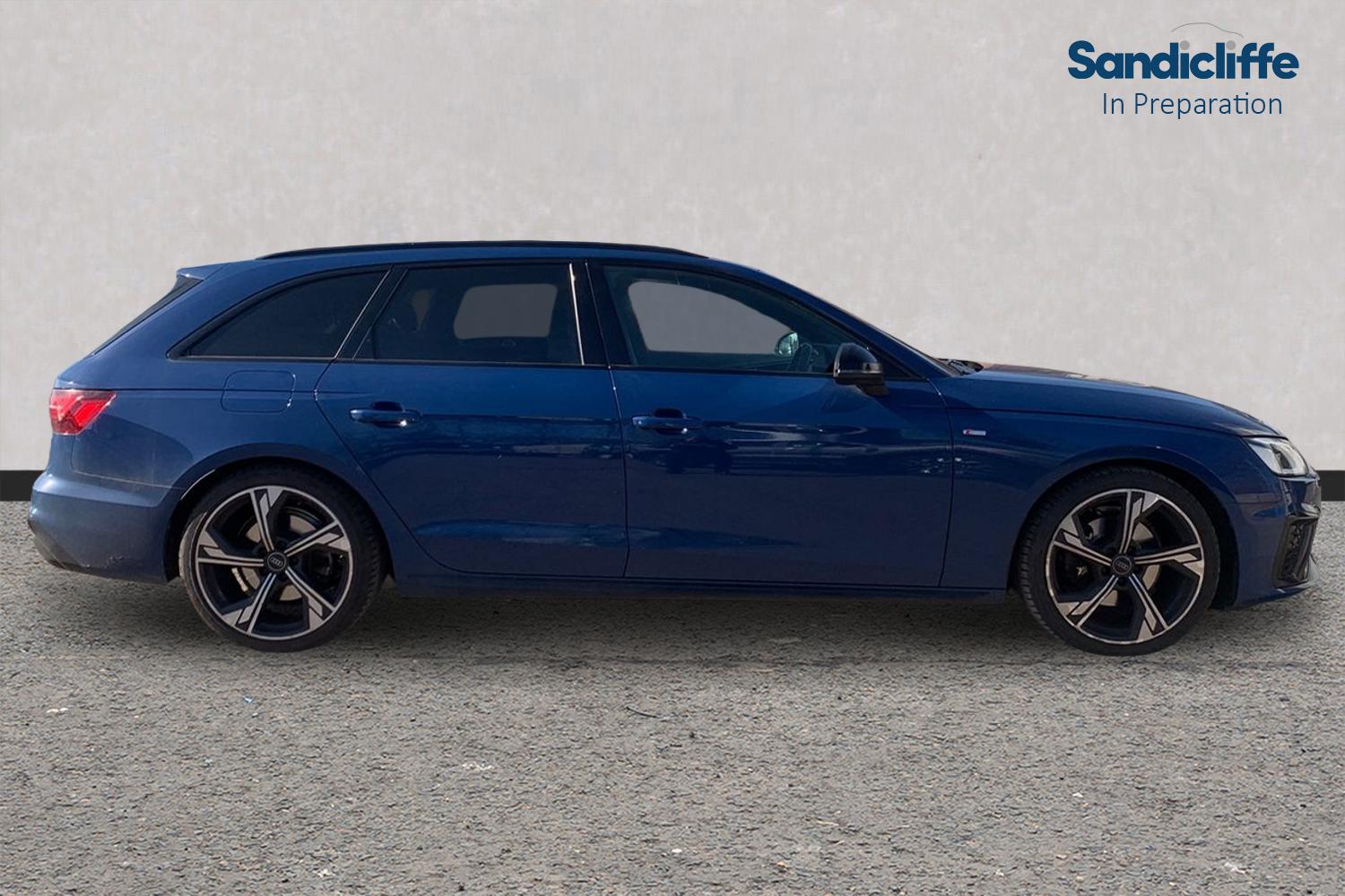 Used Audi A4 2023 for sale - 78155580: Photo 2