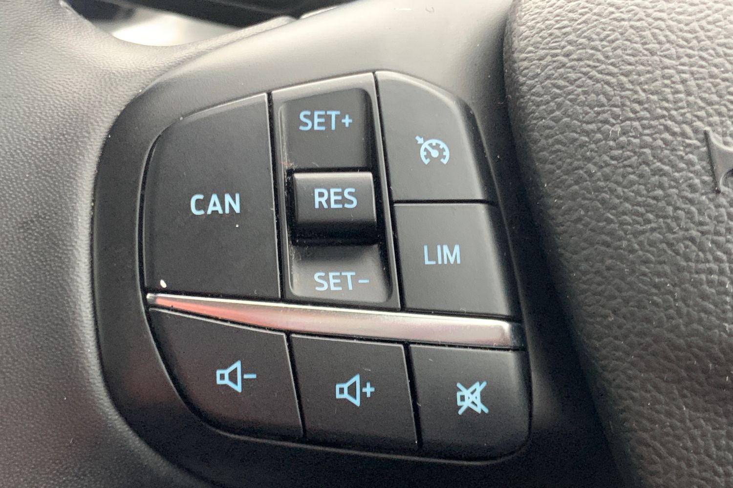 Used Ford Focus 2024 for sale - 76863702: Photo 33