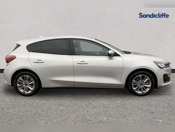 Used Ford Focus 2024 for sale - 76863702: Photo