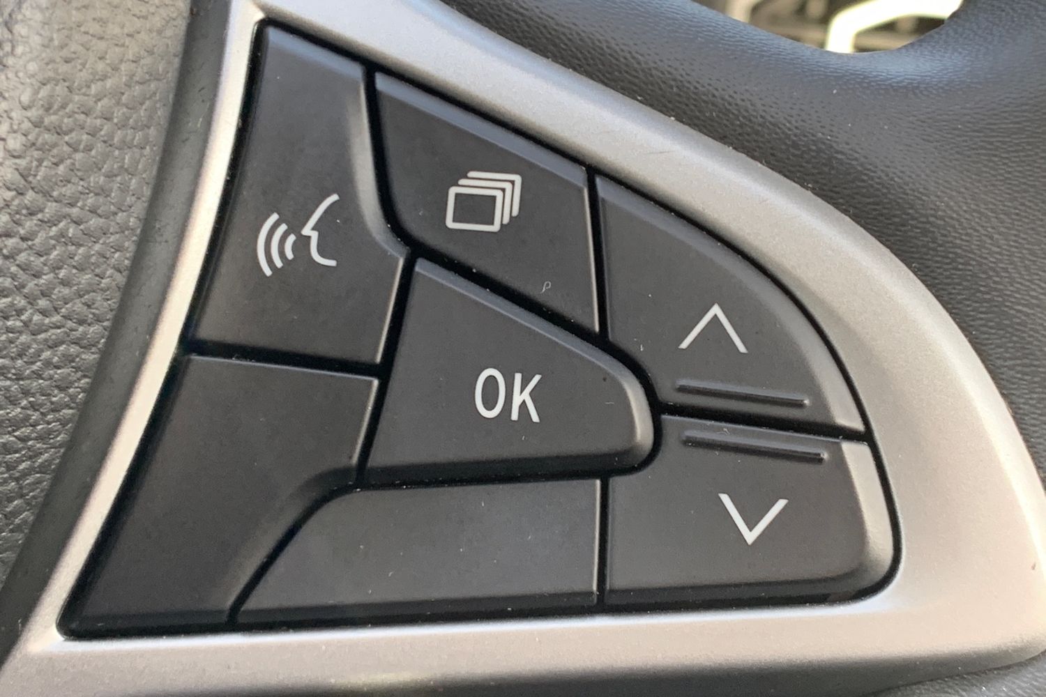 Used Dacia Jogger 2023 for sale - 76383042: Photo 27