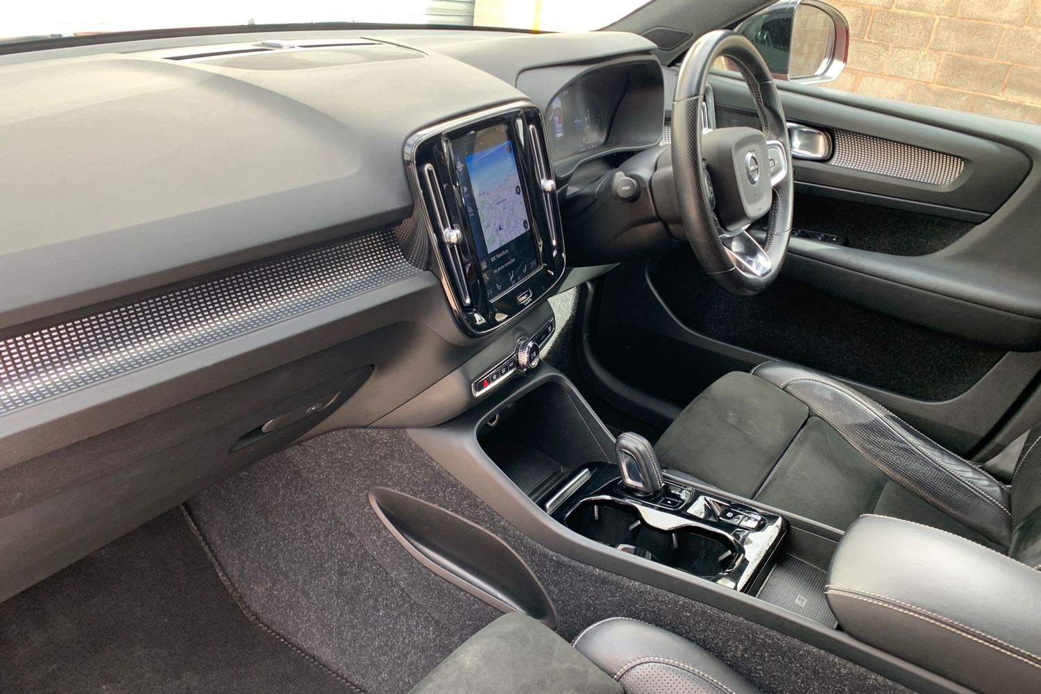 Used Volvo XC40 2020 for sale - 78178255: Photo 14