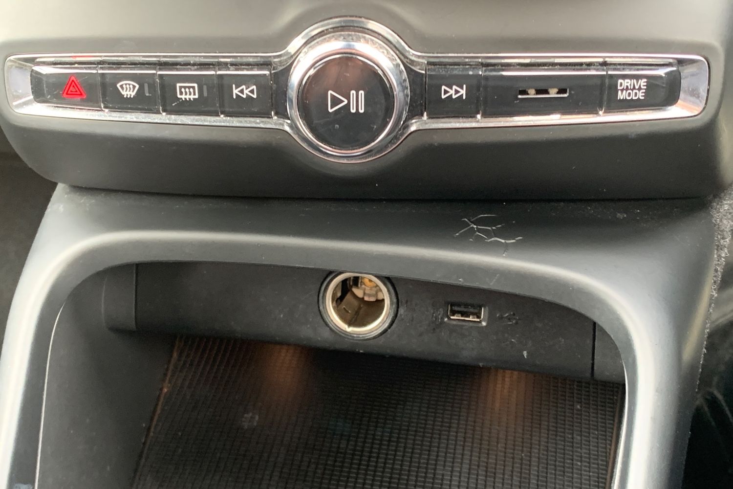 Used Volvo XC40 2020 for sale - 78178255: Photo 23