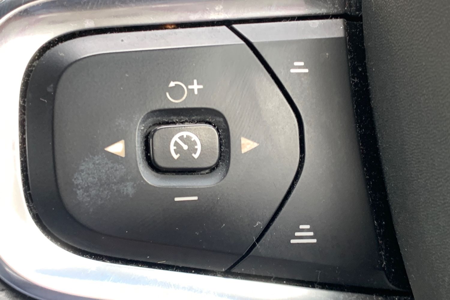 Used Volvo XC40 2020 for sale - 78178255: Photo 26