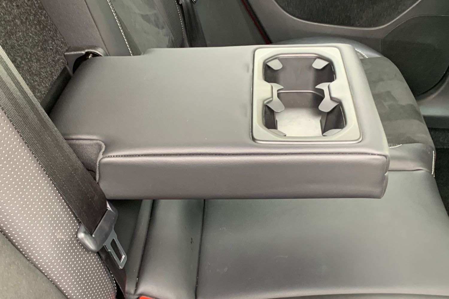 Used Volvo XC40 2020 for sale - 78178255: Photo 31