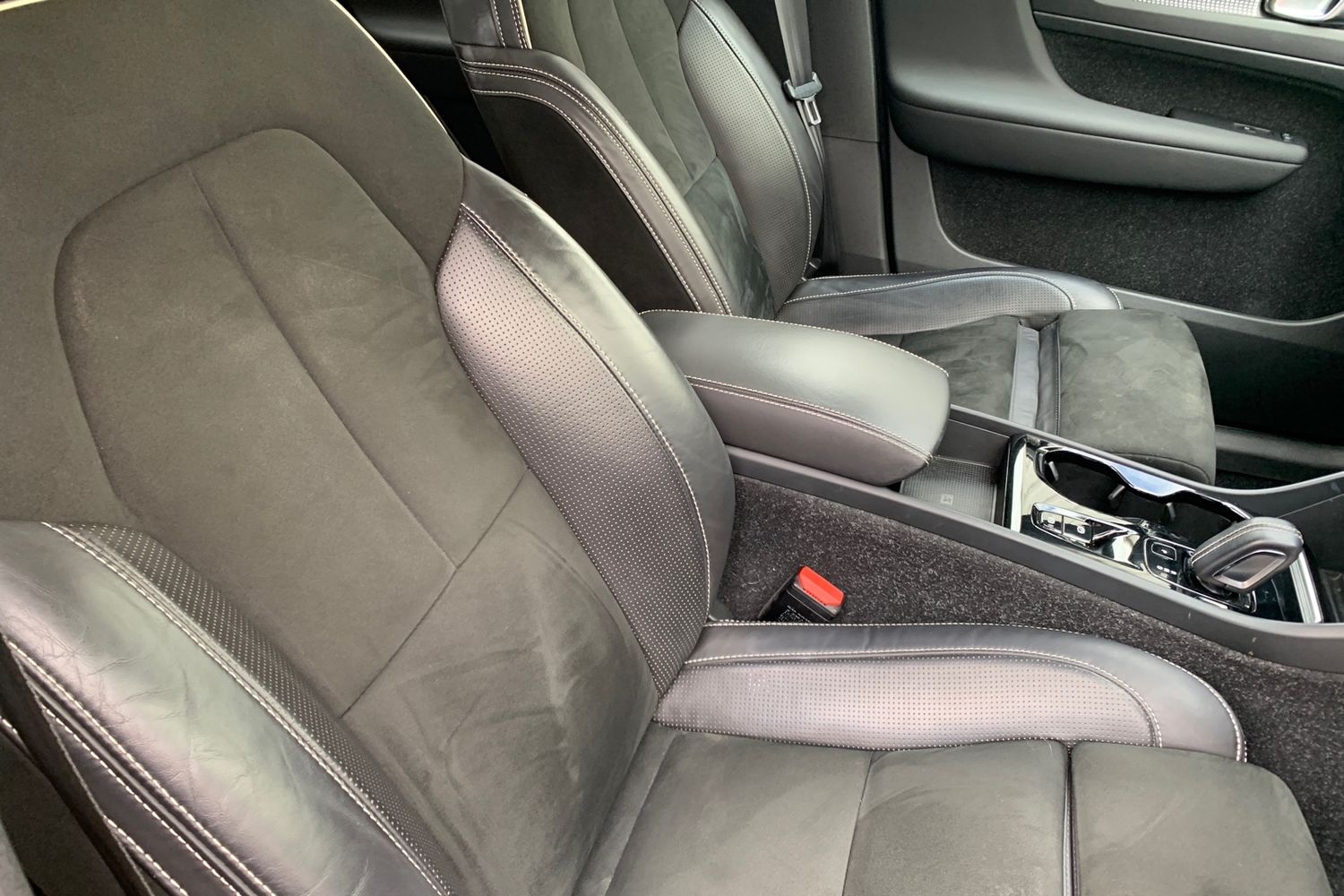 Used Volvo XC40 2020 for sale - 78178255: Photo 33