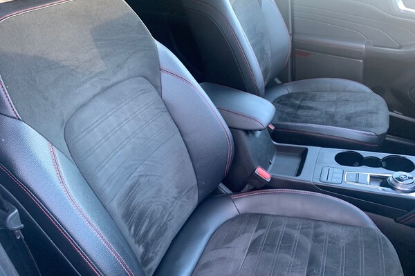 Used Ford Kuga 2022 for sale - 75484207: Photo 32