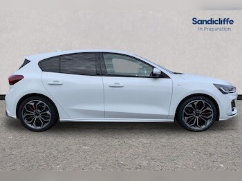 Used Ford Focus 2023 for sale - 78485152: Photo