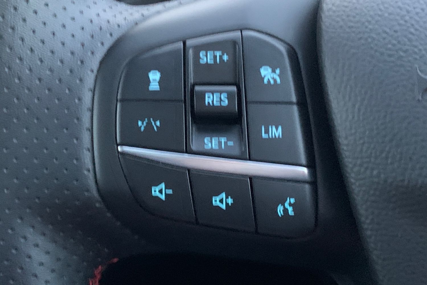 Used Ford Kuga 2025 for sale - 76707182: Photo 34