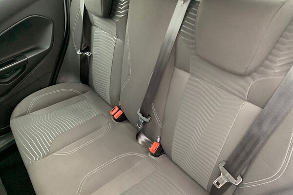 Used Ford Fiesta 2014 for sale - 76288505: Photo 14