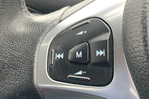 Used Ford Fiesta 2014 for sale - 76288505: Photo 24