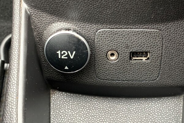 Used Ford Fiesta 2014 for sale - 76288505: Photo 30