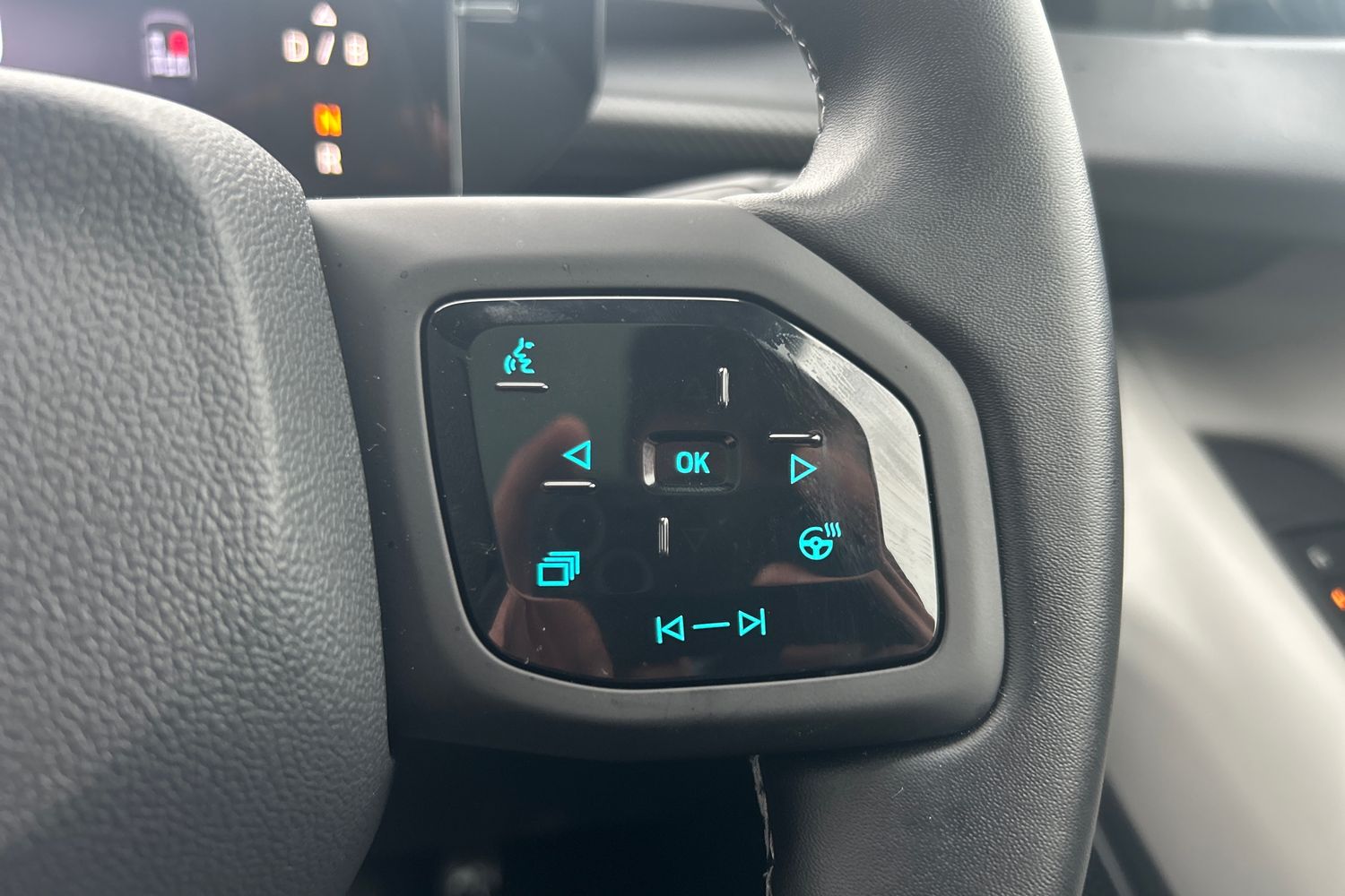 Used Ford Explorer 2025 for sale - 77034266: Photo 24