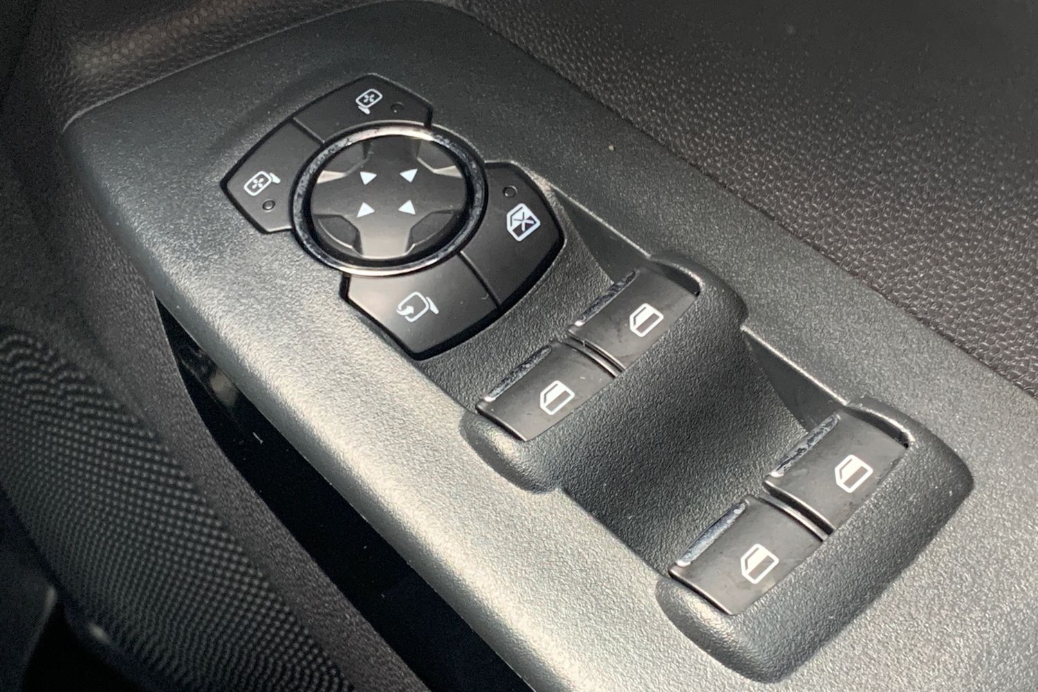 Used Ford Ecosport 2018 for sale - 77154263: Photo 23