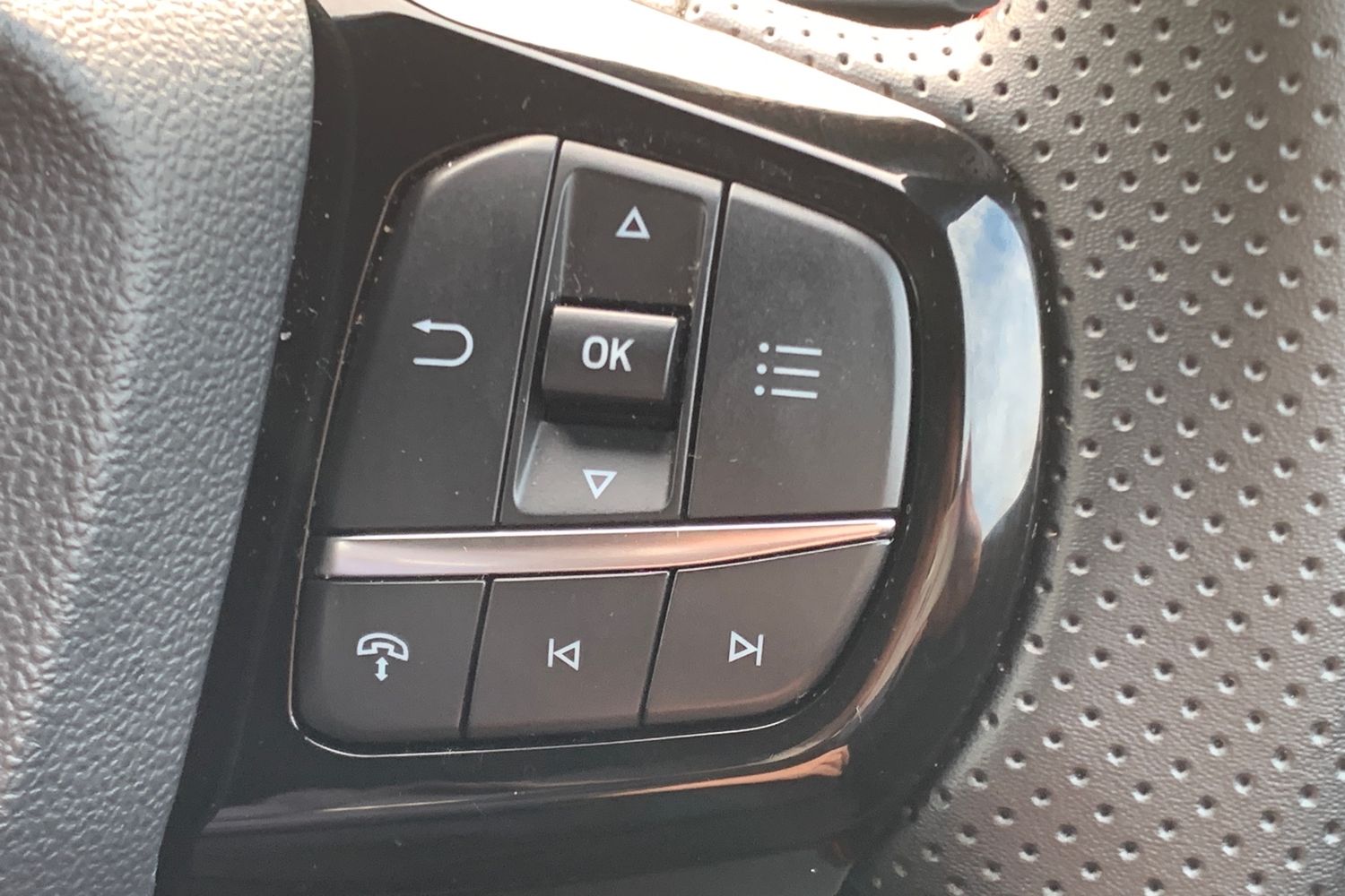 Used Ford Puma 2025 for sale - 76319031: Photo 23