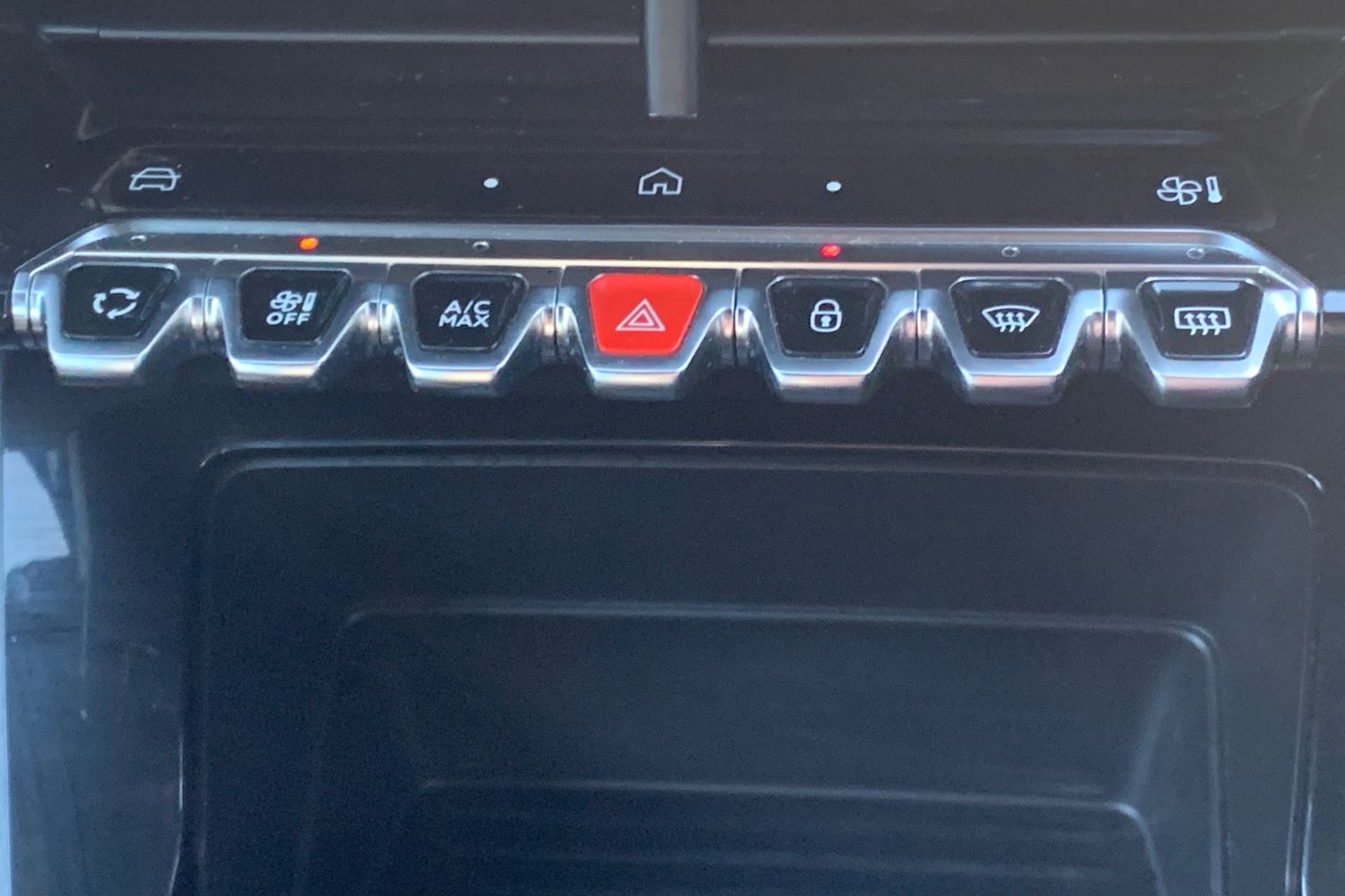 Used Peugeot 2008 2024 for sale - 76980673: Photo 28