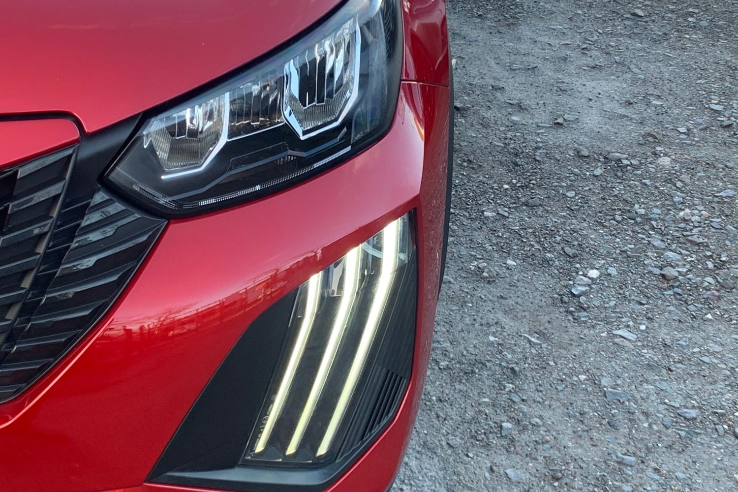 Used Peugeot 2008 2024 for sale - 76980673: Photo 40