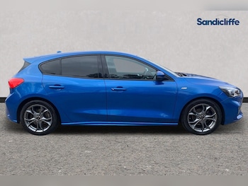 Used Ford Focus 2020 for sale - 76149776: Photo 3