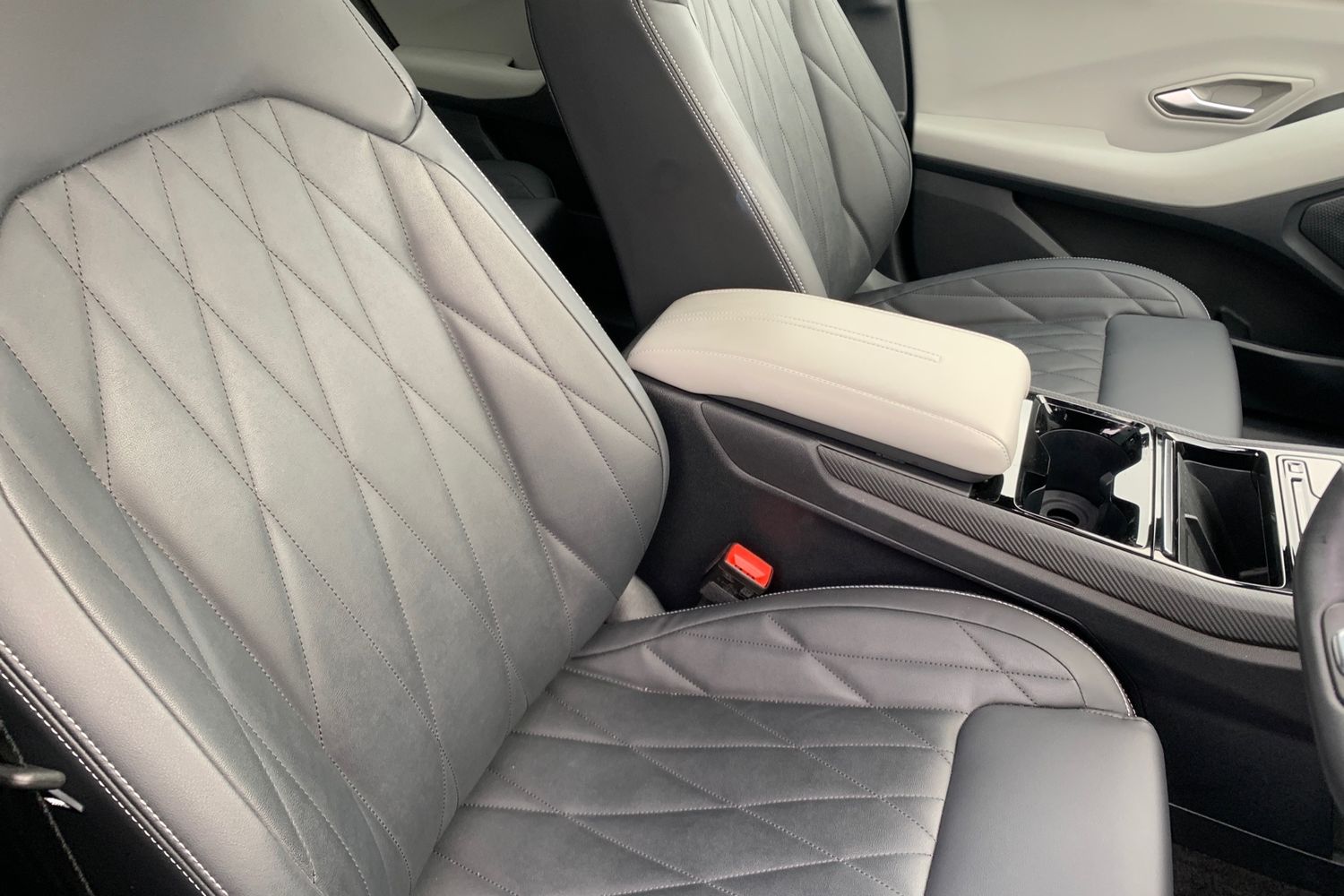 Used Ford Capri 2024 for sale - 76694229: Photo 18