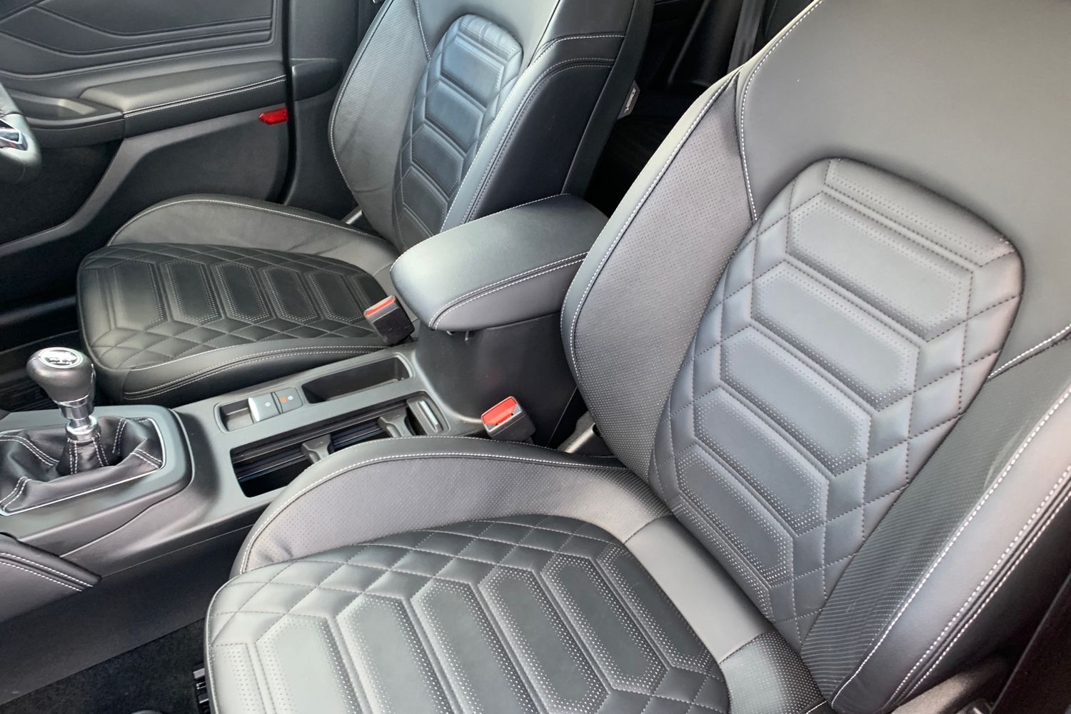 Used Ford Focus 2022 for sale - 75987874: Photo 28