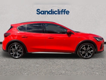Used Ford Focus 2022 for sale - 75987874: Photo 3