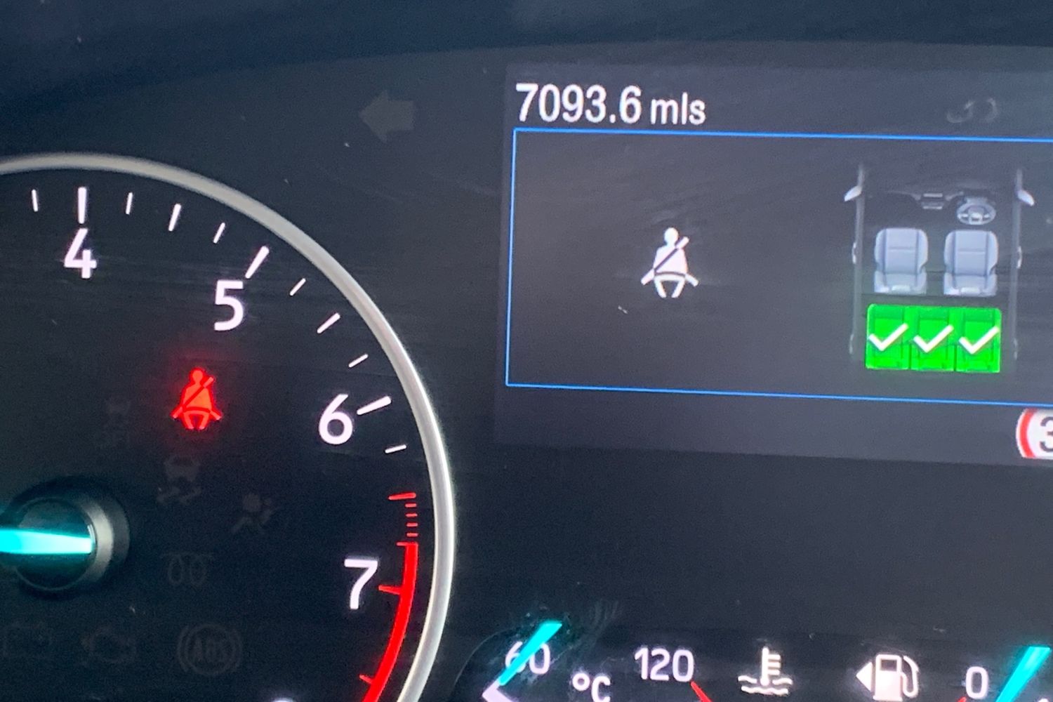 Used Ford Ecosport 2023 for sale - 77744144: Photo 3