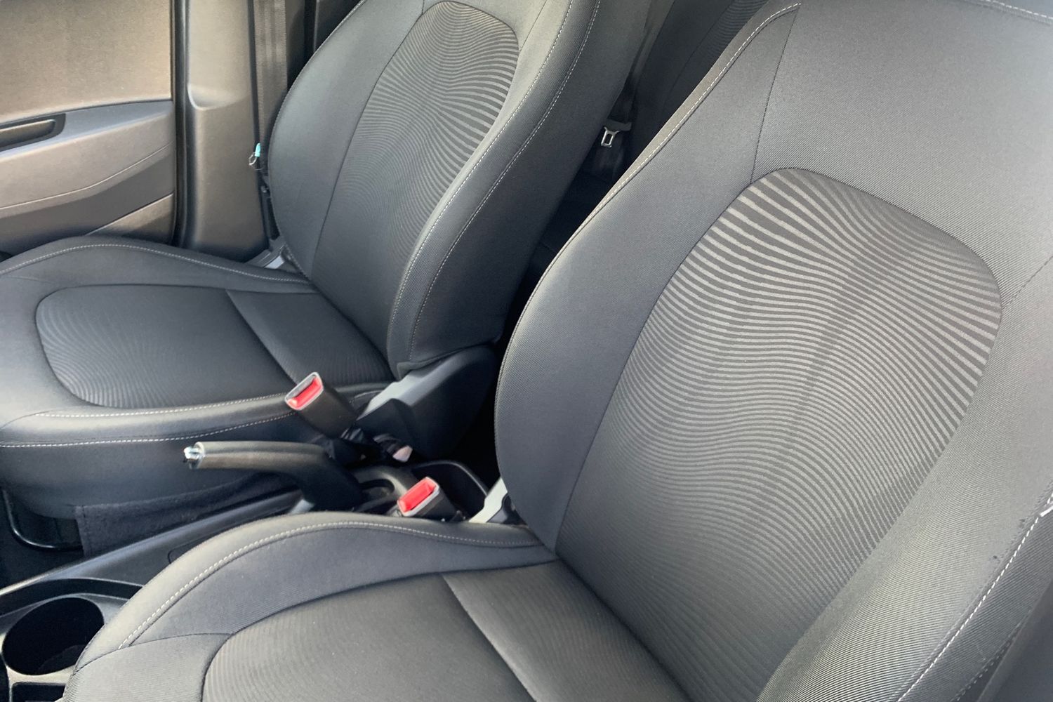 Used Hyundai i10 2019 for sale - 76559641: Photo 21