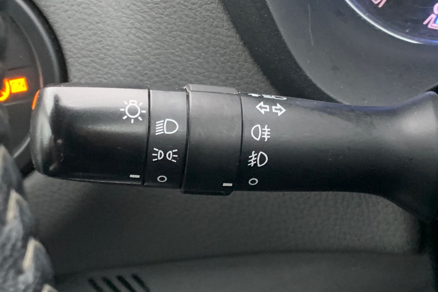 Used Toyota Yaris 2019 for sale - 76763120: Photo 24