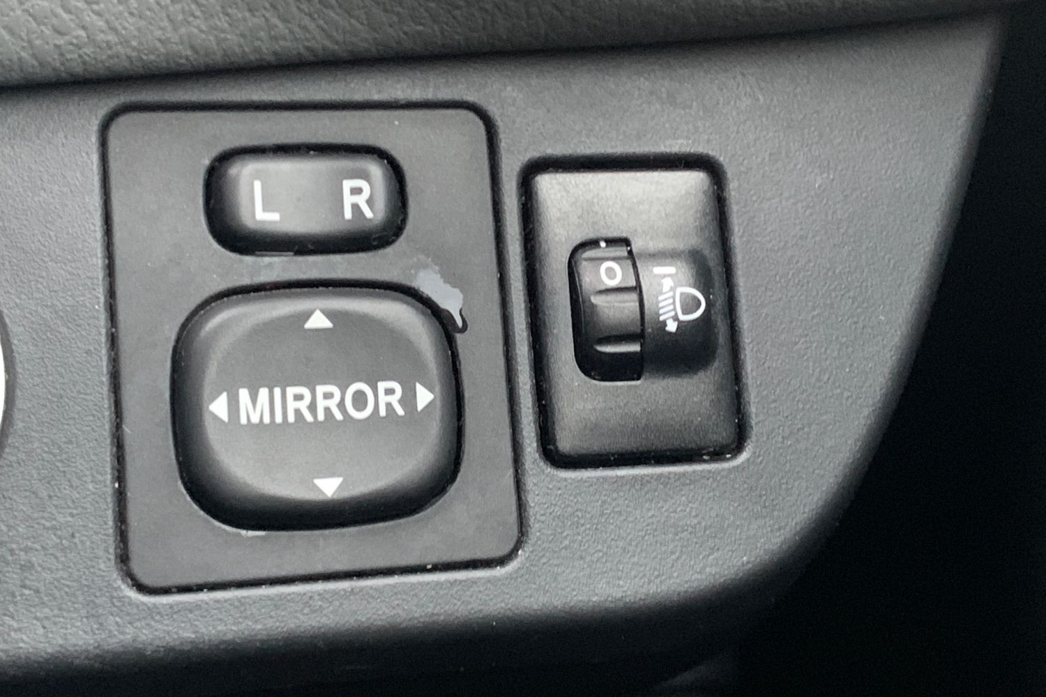 Used Toyota Yaris 2019 for sale - 76763120: Photo 27