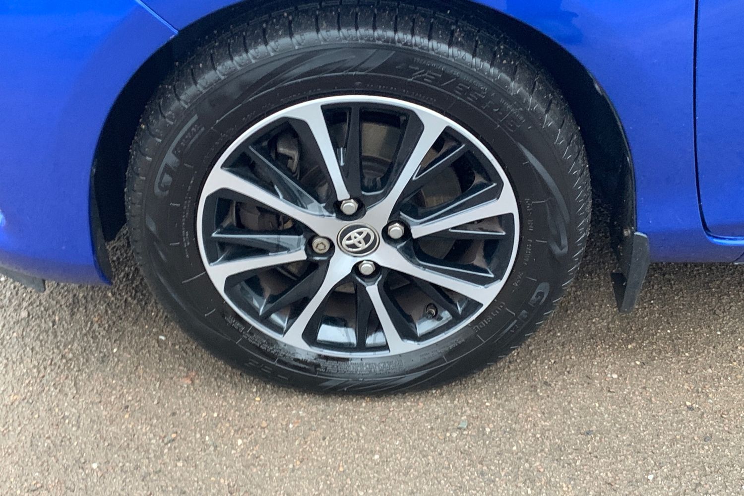 Used Toyota Yaris 2019 for sale - 76763120: Photo 33