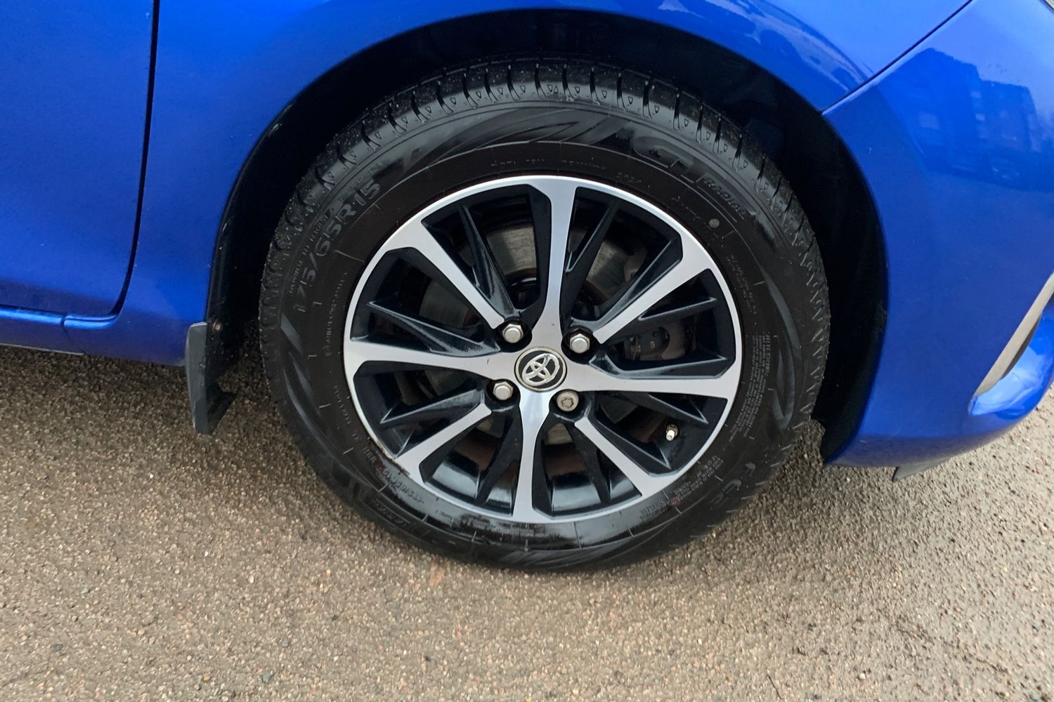 Used Toyota Yaris 2019 for sale - 76763120: Photo 9