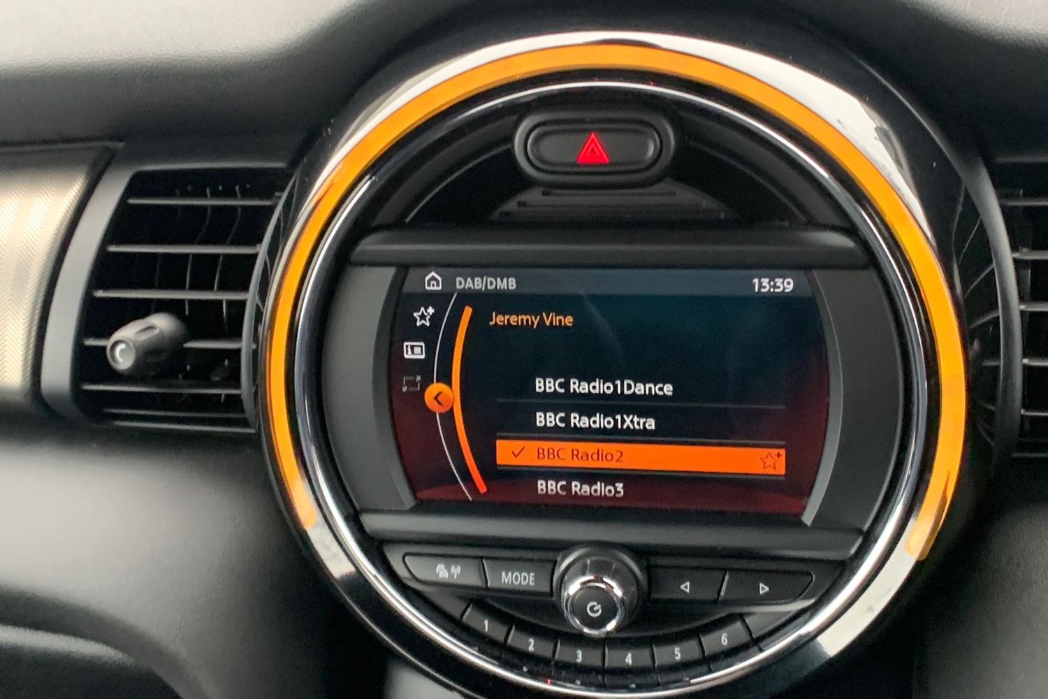 Used MINI Convertible 2019 for sale - 77409465: Photo 30