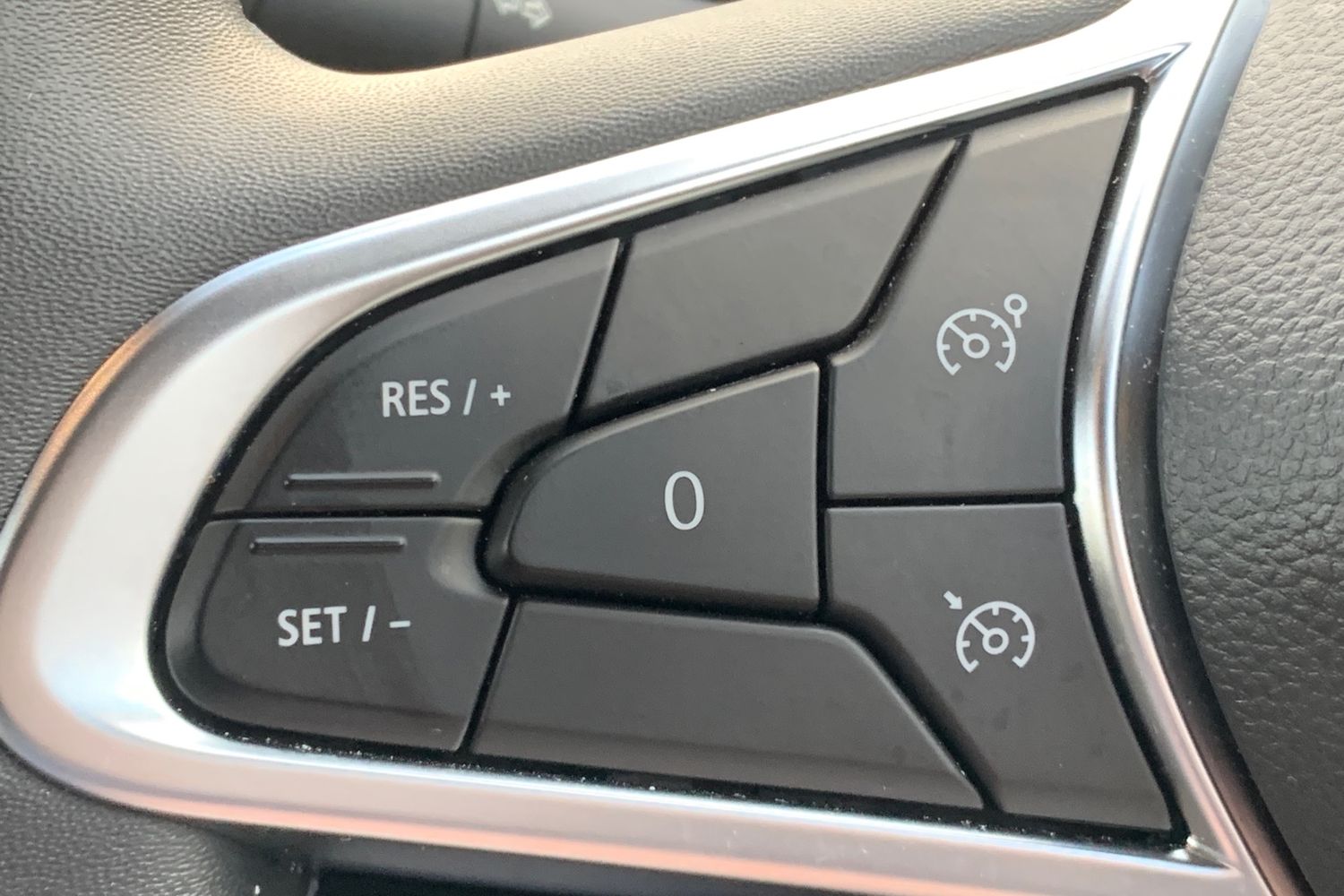 Used Renault Captur 2022 for sale - 77460981: Photo 25