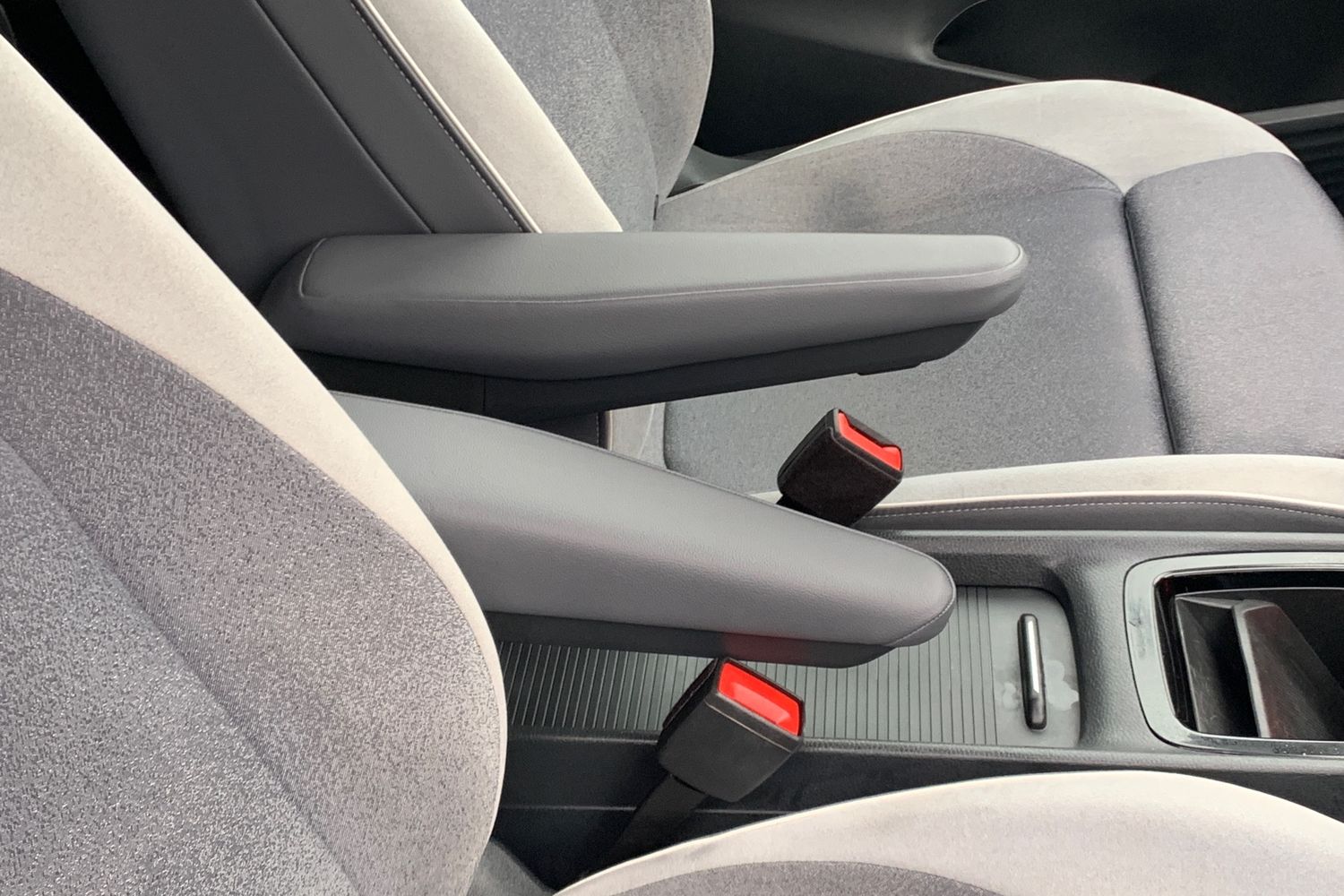 Used Volkswagen ID.3 2020 for sale - 77446869: Photo 39