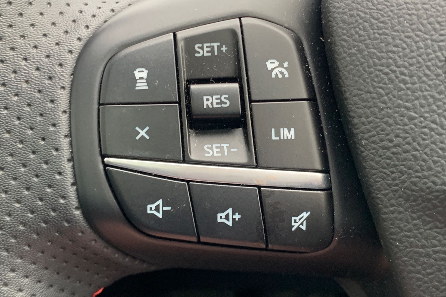 Used Ford Kuga 2023 for sale - 78163759: Photo 27