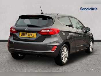 Used Ford Fiesta 2018 for sale - 76532118: Photo